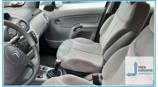CITROEN C3 1a Serie  del 2003 parti usate e ricambi - Tipo Motore 8HX