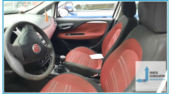 FIAT PUNTO EVO 3J del 2010 parti usate e ricambi - Tipo Motore 350A1000