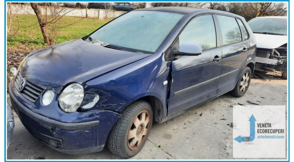 VOLKSWAGEN POLO 9N del 2004 parti usate e ricambi - Tipo Motore AMF