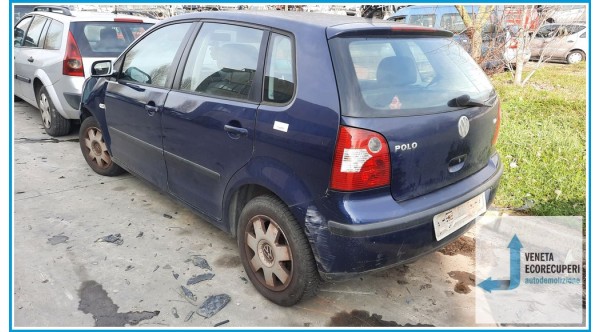 VOLKSWAGEN POLO 9N del 2004 parti usate e ricambi - Tipo Motore AMF