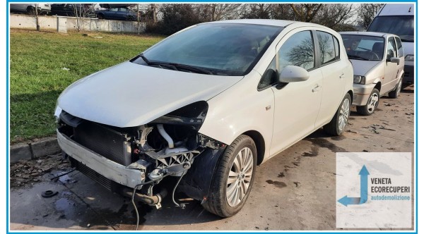 OPEL CORSA S07 del 2011 parti usate e ricambi - Tipo Motore A13DTR