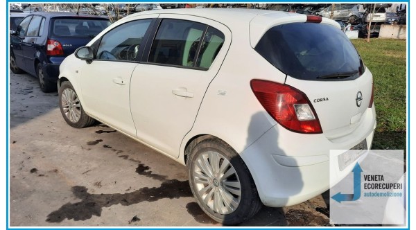 OPEL CORSA S07 del 2011 parti usate e ricambi - Tipo Motore A13DTR