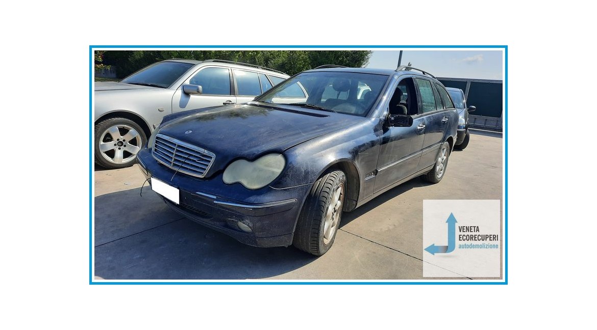 MERCEDES-BENZ Classe C W/S203 del 2001 parti usate e ricambi