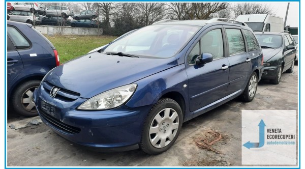 PEUGEOT 307  del 2003 parti usate e ricambi - Tipo Motore RFN