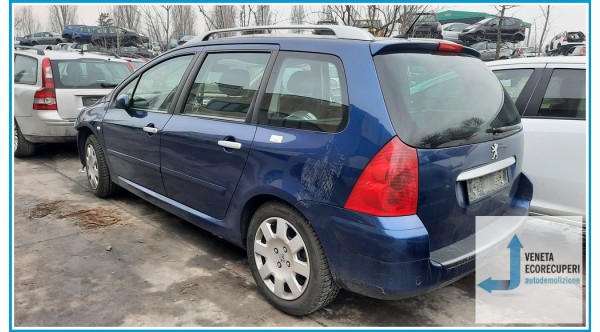 PEUGEOT 307  del 2003 parti usate e ricambi - Tipo Motore RFN