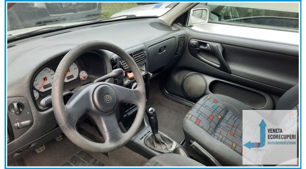 VOLKSWAGEN POLO 3a Serie  del 1997 parti usate e ricambi - Tipo Motore AER