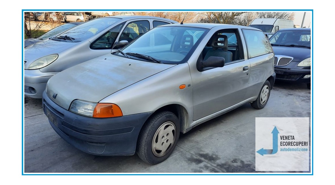 FIAT PUNTO 1a Serie  del 1997 parti usate e ricambi - Tipo Motore 176B2000