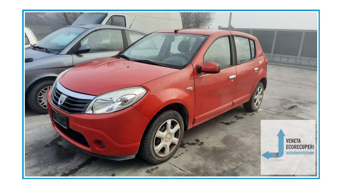 DACIA SANDERO  del 2009 parti usate e ricambi - Tipo Motore K7JA7