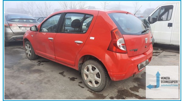 DACIA SANDERO  del 2009 parti usate e ricambi - Tipo Motore K7JA7