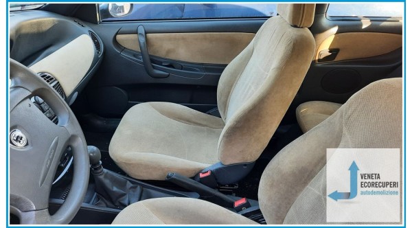 LANCIA Y  del 2002 parti usate e ricambi - Tipo Motore 188A4000