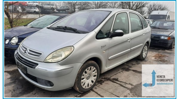 CITROEN XSARA PICASSO  del 2005 parti usate e ricambi - Tipo Motore 6FZ