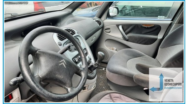 CITROEN XSARA PICASSO  del 2005 parti usate e ricambi - Tipo Motore 6FZ