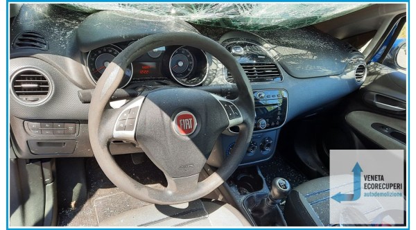FIAT PUNTO EVO 3J del 2010 parti usate e ricambi - Tipo Motore 350A1000