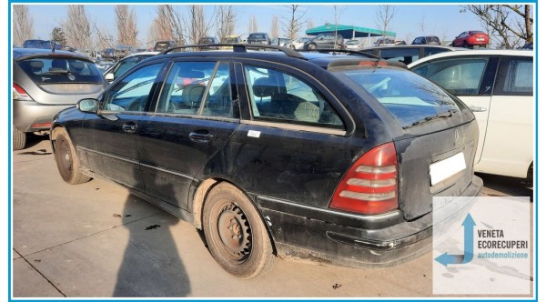 MERCEDES-BENZ Classe C W/S203 del 2002 parti usate e ricambi - Tipo Motore 611962