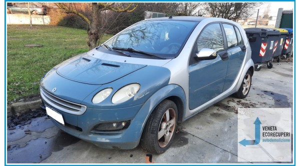 SMART FORFOUR W454 del 2005 parti usate e ricambi - Tipo Motore 639939