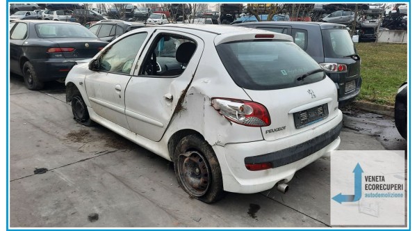 PEUGEOT 206 Plus  del 2010 parti usate e ricambi - Tipo Motore HFX