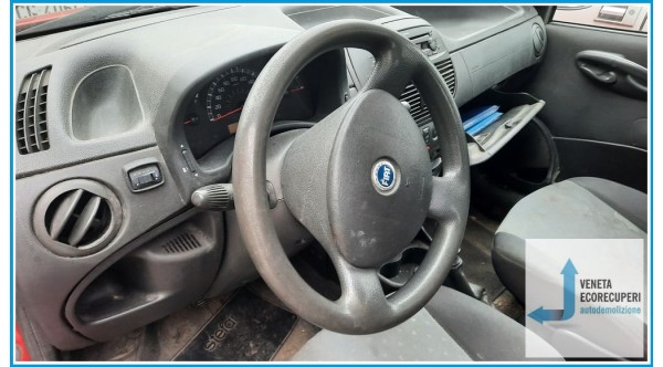 FIAT PUNTO 2U del 2005 parti usate e ricambi - Tipo Motore 188A4000