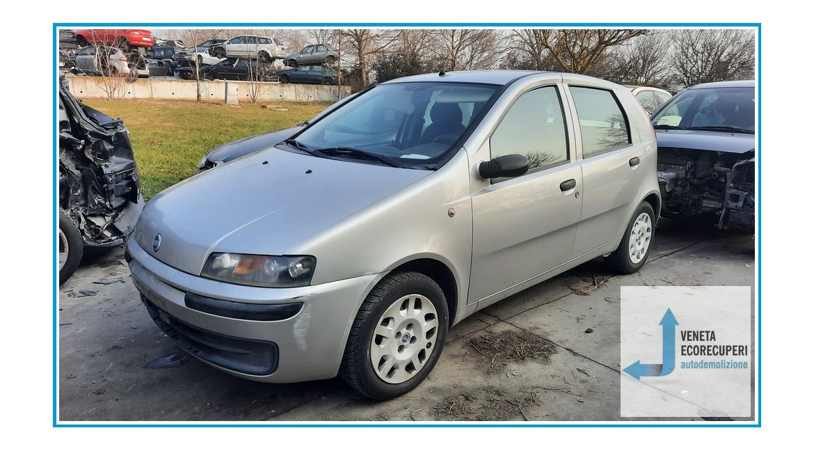 FIAT PUNTO 1N/1P del 2002 parti usate e ricambi - Tipo Motore 188A4000