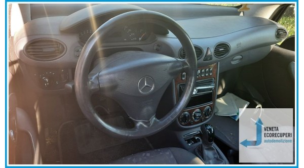 MERCEDES-BENZ Classe A W168 del 2003 parti usate e ricambi