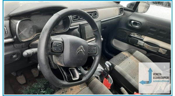 CITROEN C3 3a Serie B618 del 2020 parti usate e ricambi - Tipo Motore HM05
