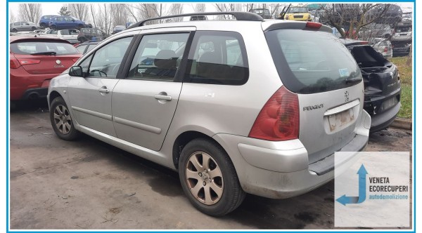 PEUGEOT 307  del 2005 parti usate e ricambi - Tipo Motore NFU
