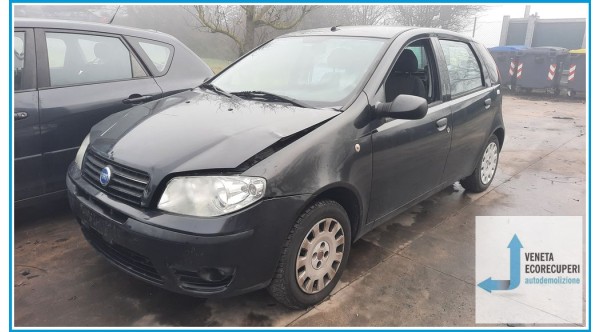 FIAT PUNTO CLASSIC 2U del 2010 parti usate e ricambi - Tipo Motore 188A4000