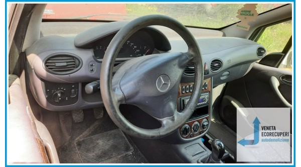 MERCEDES-BENZ Classe A W168 del 2002 parti usate e ricambi