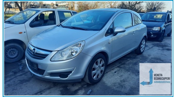 OPEL CORSA S07 del 2009 parti usate e ricambi - Tipo Motore Z12XEP