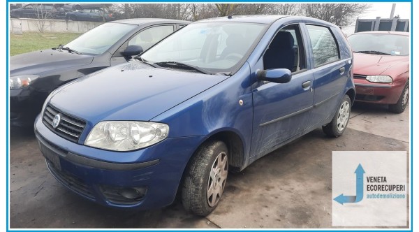 FIAT PUNTO 2U del 2004 parti usate e ricambi - Tipo Motore 188A9000