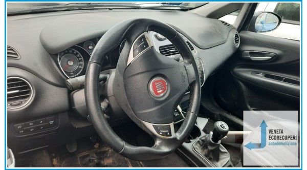 FIAT PUNTO EVO 3J del 2010 parti usate e ricambi - Tipo Motore 199A3000