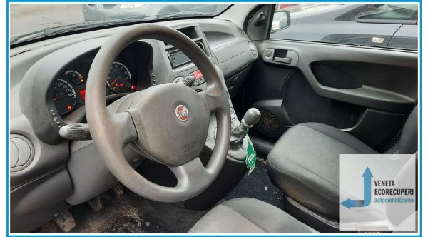 FIAT PANDA 0X del 2011 parti usate e ricambi - Tipo Motore 169A5000