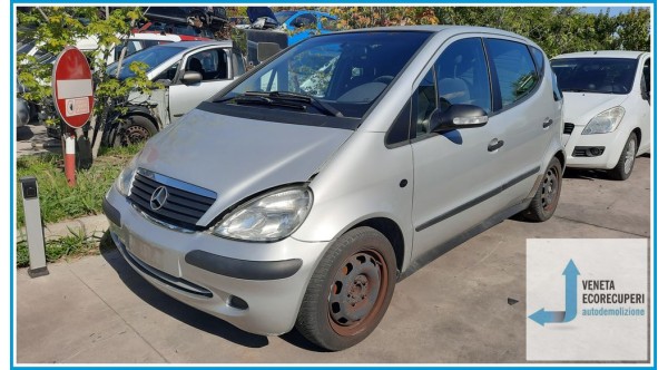 MERCEDES-BENZ Classe A Lunga V168 del 2004 parti usate e ricambi