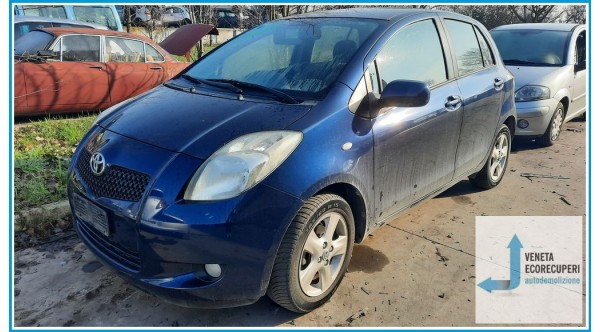 TOYOTA YARIS  del 2006 parti usate e ricambi - Tipo Motore 1KRFE