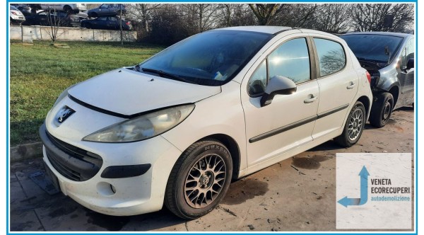 PEUGEOT 207  del 2009 parti usate e ricambi - Tipo Motore 8HZ
