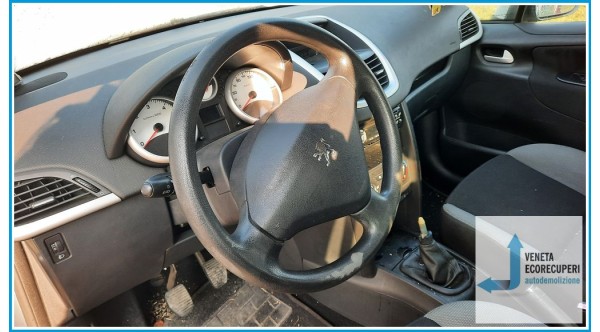 PEUGEOT 207  del 2009 parti usate e ricambi - Tipo Motore 8HZ
