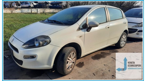 FIAT PUNTO 51 del 2012 parti usate e ricambi - Tipo Motore 350A1000