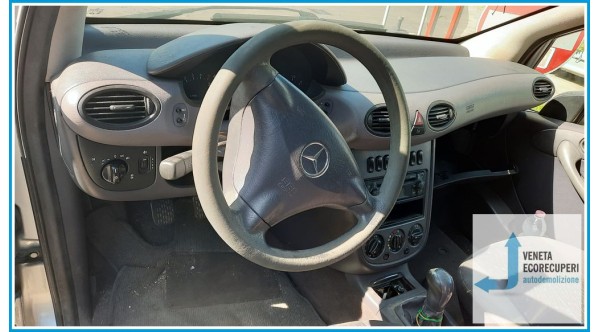 MERCEDES-BENZ Classe A Lunga V168 del 2004 parti usate e ricambi