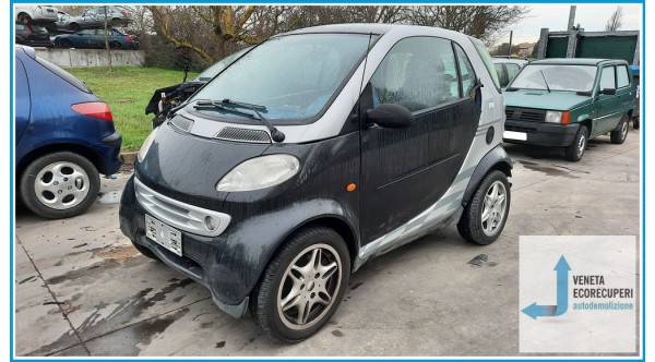 SMART COUPE' C450 del 2000 parti usate e ricambi - Tipo Motore 13