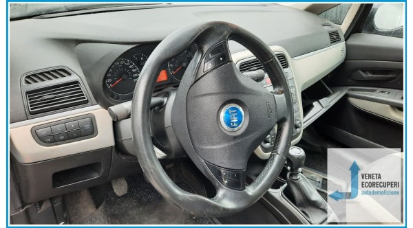 FIAT GRANDE PUNTO 2Y del 2006 parti usate e ricambi - Tipo Motore 350A1000