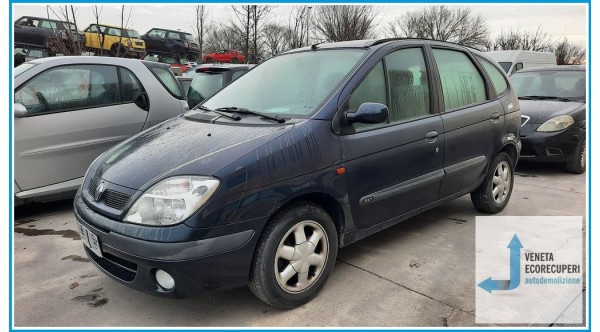 RENAULT SCENIC  del 2000 parti usate e ricambi - Tipo Motore K4MA7