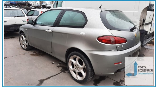 ALFA ROMEO 147 W8 del 2005 parti usate e ricambi - Tipo Motore 937A3000