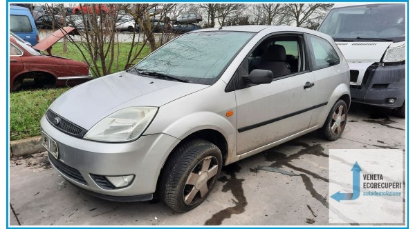 FORD FIESTA CBK del 2003 parti usate e ricambi - Tipo Motore FUJA