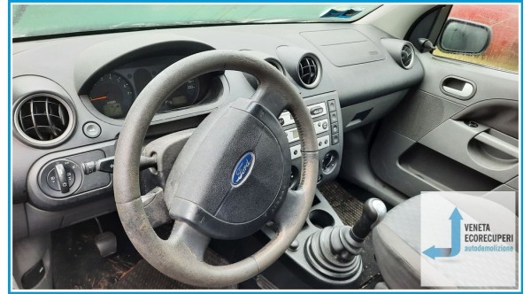 FORD FIESTA CBK del 2003 parti usate e ricambi - Tipo Motore FUJA