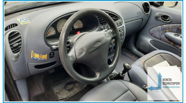 FORD FIESTA DX del 1996 parti usate e ricambi - Tipo Motore DHA