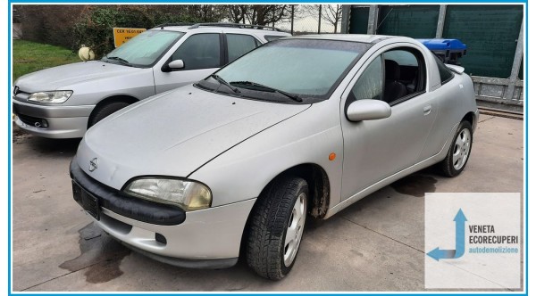 OPEL TIGRA S93 del 1999 parti usate e ricambi - Tipo Motore X14XE