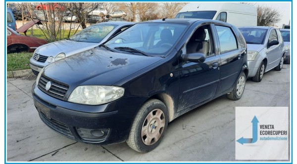 FIAT PUNTO CLASSIC 2U del 2007 parti usate e ricambi - Tipo Motore 188A4000