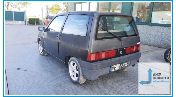 LANCIA Y 10 Autobianch del 1994 parti usate e ricambi