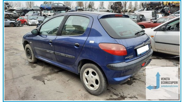 PEUGEOT 206  del 2002 parti usate e ricambi - Tipo Motore HFX