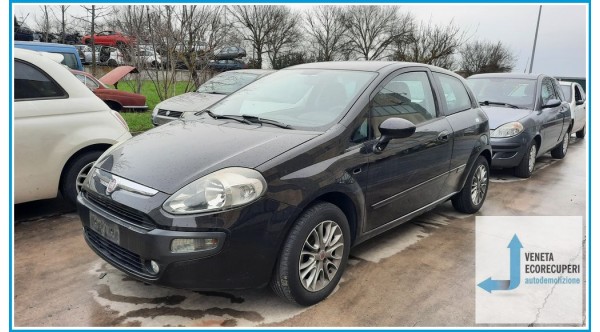 FIAT PUNTO EVO 3J del 2010 parti usate e ricambi - Tipo Motore 350A1000