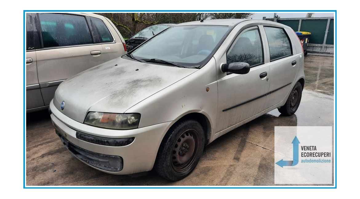 FIAT PUNTO 1N/1P del 2000 parti usate e ricambi - Tipo Motore 188A5000